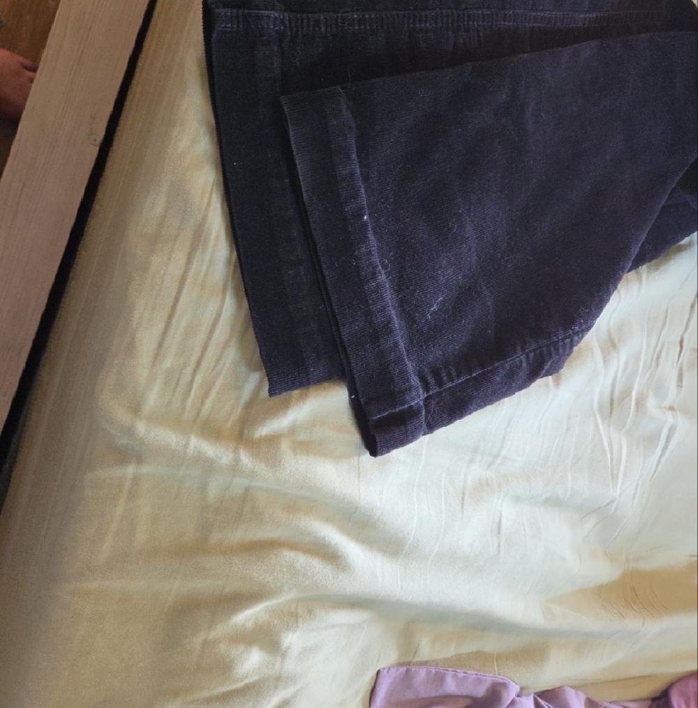 Eddie Bauer Black Corduroy Pants 12 Tall - Picture 7 of 7